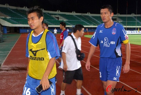 官方：邵佳一出任中国国家男子足球队新任主教练（中国男足官宣：邵佳一出任新主教练）