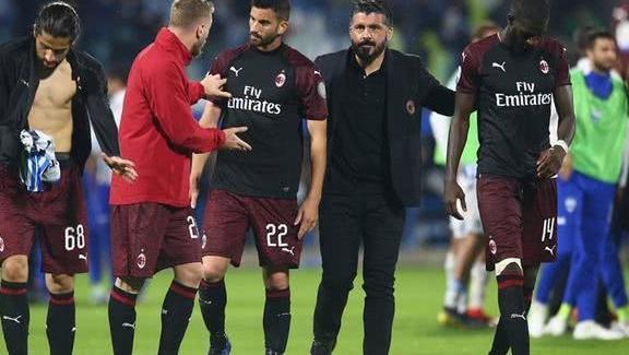 徐尚：我建议并支持邵佳一竞聘国足主帅，希望他到更高的舞台