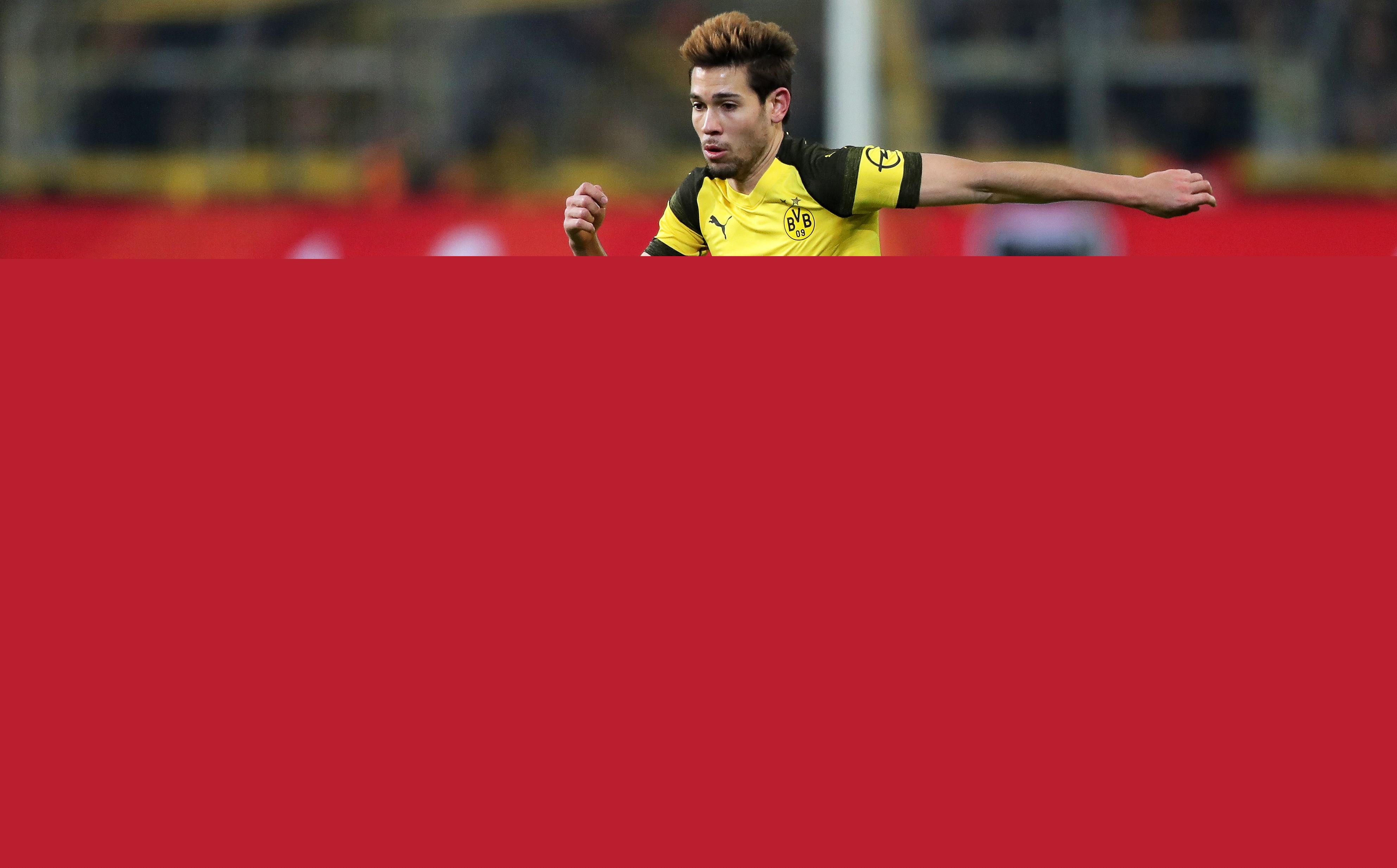 澳超联赛中央海岸水手vs悉尼FC因恶劣天气推迟至18：30进行