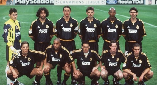 利物浦萨拉赫末段进球险胜曼联