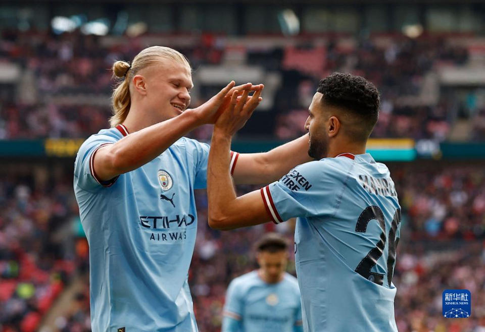 20岁新星独自撑起AC米兰左路走廊：力压S2，英超球会争相抢购他