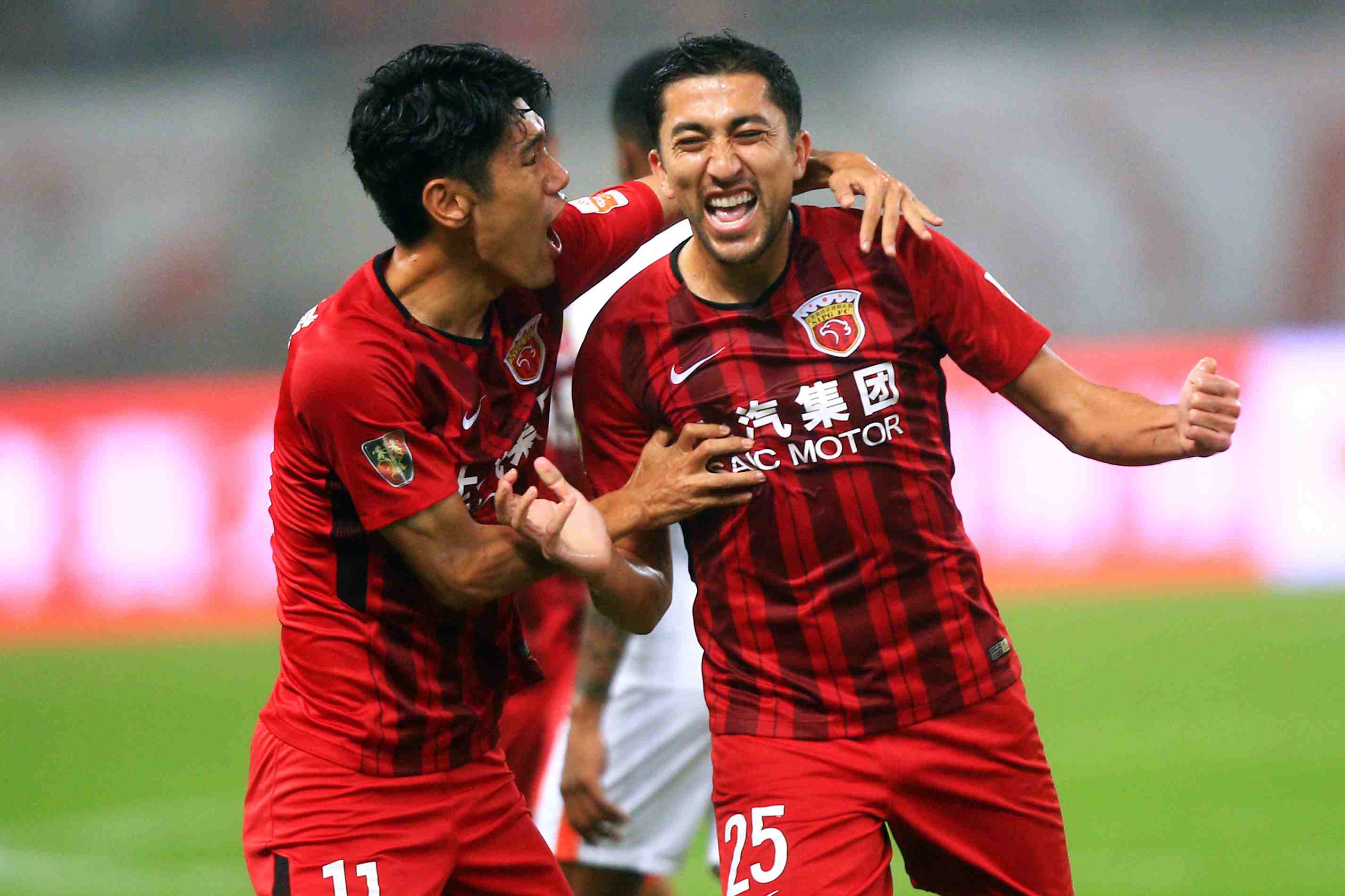 斯帕莱蒂与孔蒂的意甲逆转：那不勒斯击败尤文图斯，迎接新时代