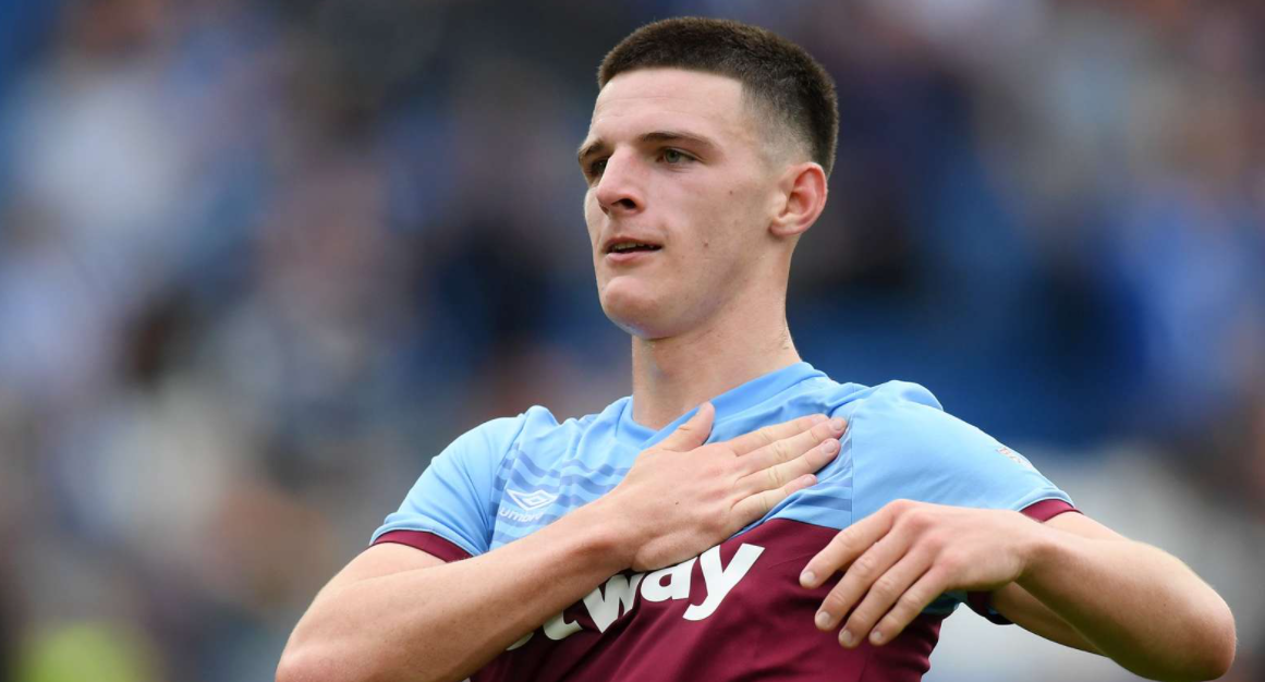 弗里克：拉菲尼亚回归对球队非常利好，我们仍有需要改进之处