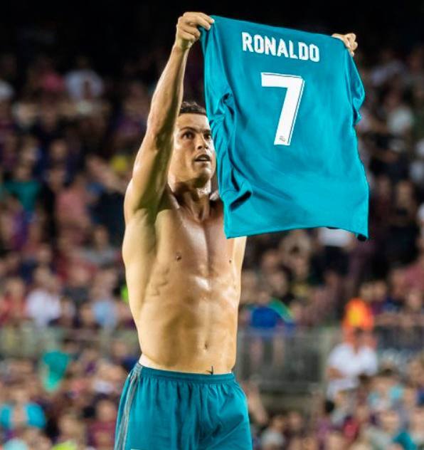 还得是法老！萨拉赫已连续5届非洲杯破门，成埃及队史首人（法老称王：萨拉赫连续五届非洲杯进球，埃及队史第一人）