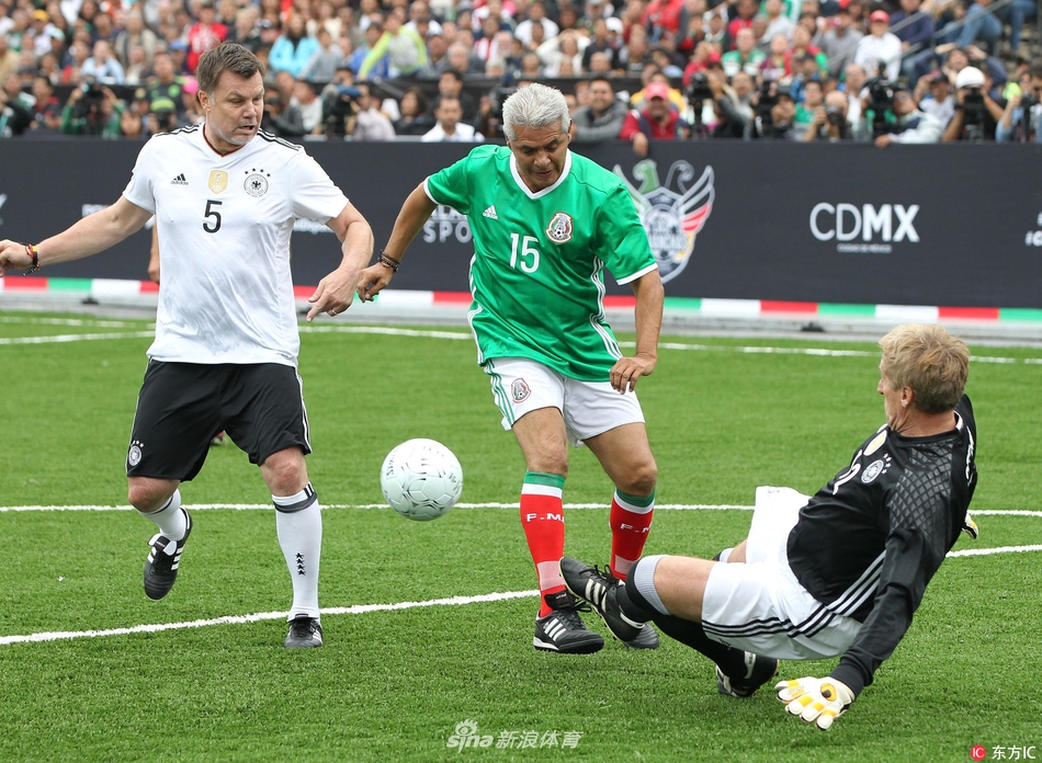 凯恩加盟拜仁后欧冠30场24球，同期仅有姆巴佩进球数与他持平（加盟拜仁后，凯恩欧冠30场打入24球，同期仅有姆巴佩进球数与之持平）